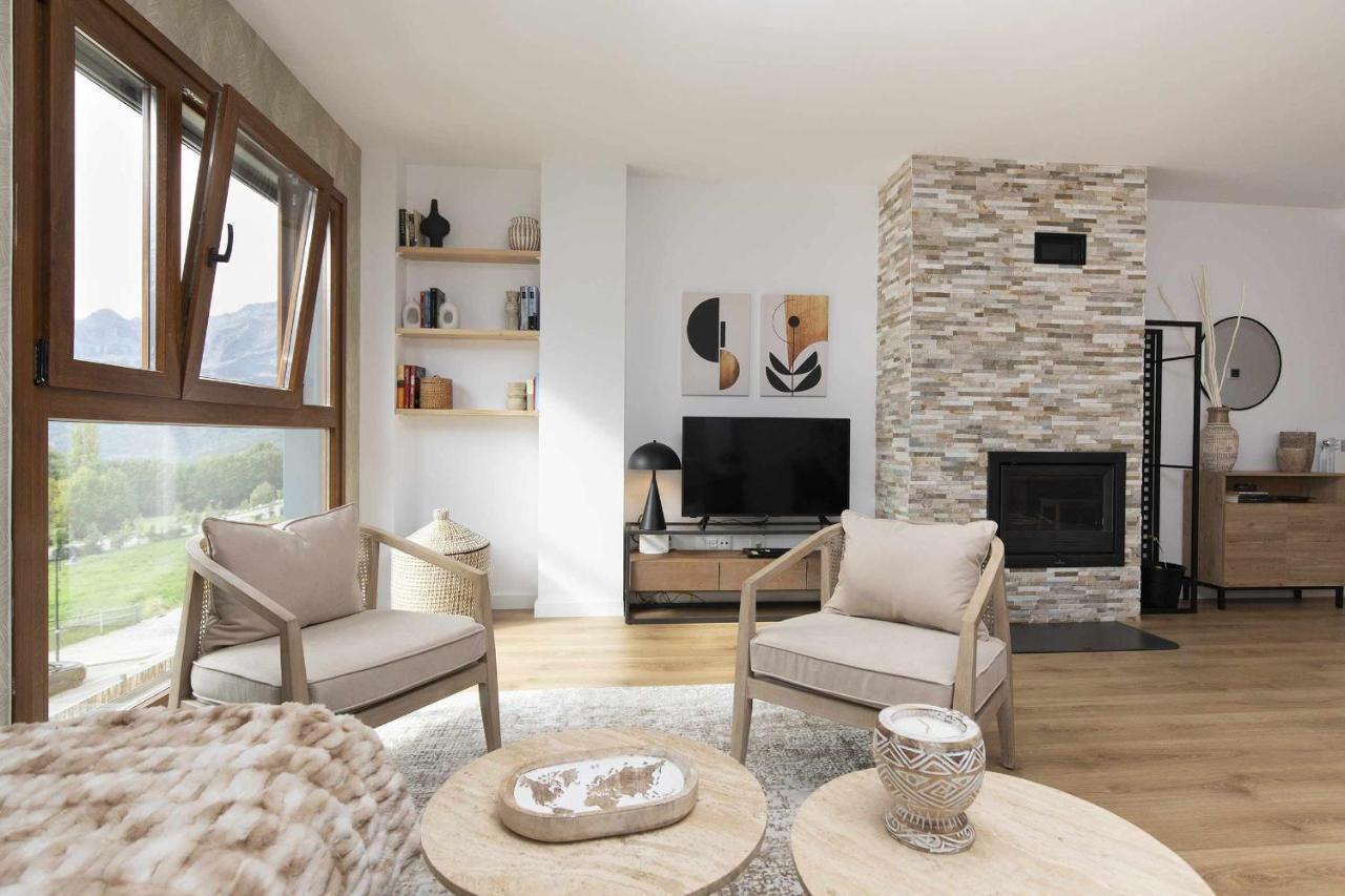 Casa Pareja By Bevalle Panticosa Bagian luar foto